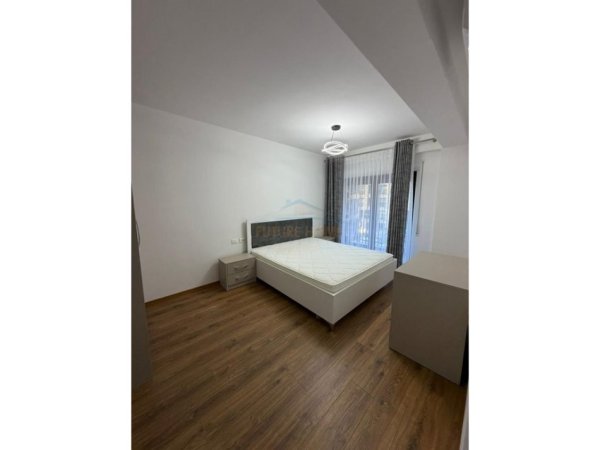 Tirane, jepet me qera apartament 2+1 Kati 2, 109 m² 800 € (Rezidenca Kodra e Diellit 2)