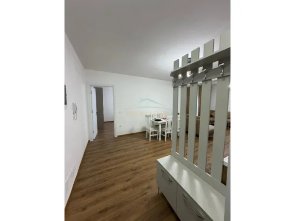 Tirane, jepet me qera apartament 2+1 Kati 2, 109 m² 800 € (Rezidenca Kodra e Diellit 2)