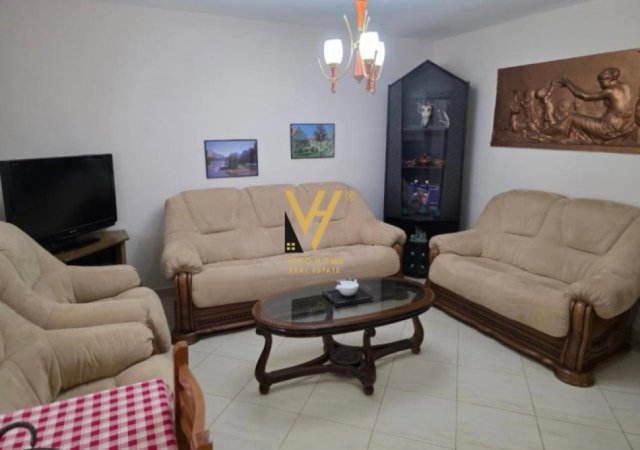 Tirane, jepet me qera apartament 2+1 Kati 4, 75 m² 500 € (SIRI KODRA)