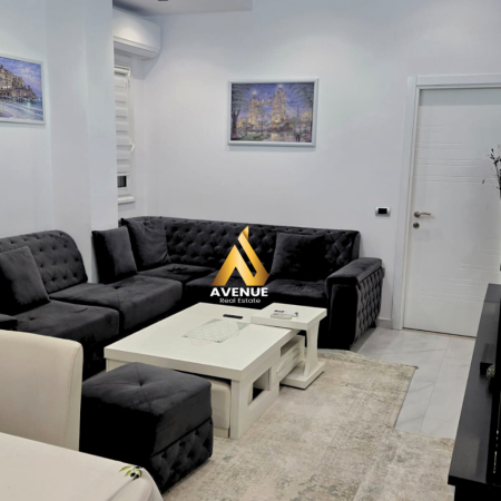 Tirane, jepet me qera apartament 1+1+Ballkon Kati 5, 70 m² 550 € (rrapo hekali)