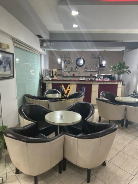 Tirane, jepet me qera lokal Kati 0, 160 m² 1.500 € (DON BOSKO)