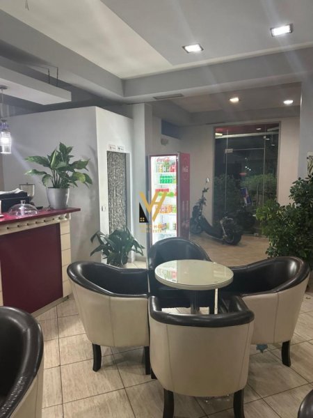 Tirane, jepet me qera lokal Kati 0, 160 m² 1.500 € (DON BOSKO)