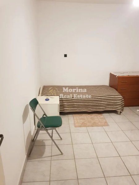 Tirane, jepet me qera apartament 1+1 Kati 1, 60 m² 350 € (Rruga 5 Maji)