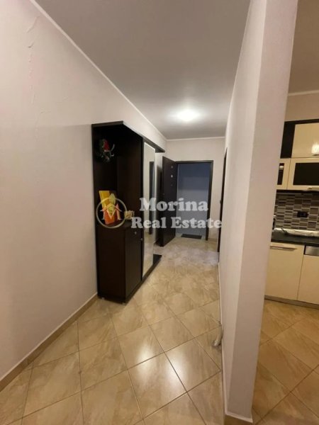 Tirane, jepet me qera apartament 2+1 Kati 6, 160 m² 750 € (Rruga Xhanfize Keko)