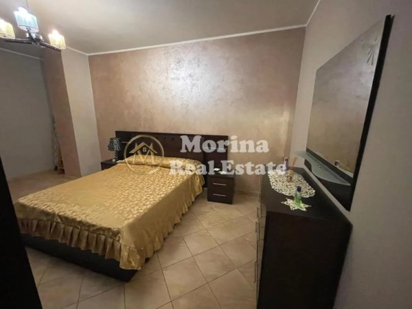 Tirane, jepet me qera apartament 2+1 Kati 6, 160 m² 750 € (Rruga Xhanfize Keko)