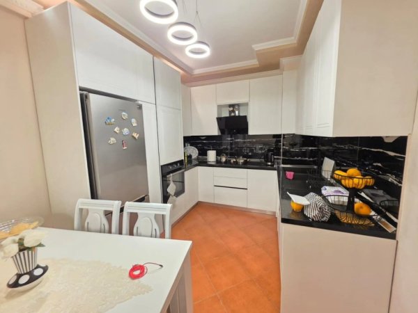 Tirane, shitet 2+1 , 112 m² 149.500 €