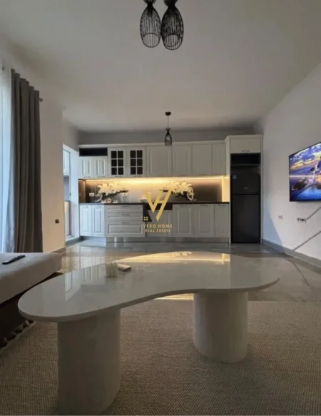 Tirane, jepet me qera apartament 2+1 Kati 3, 80 m² 800 € (TREGU ELEKTRIK)