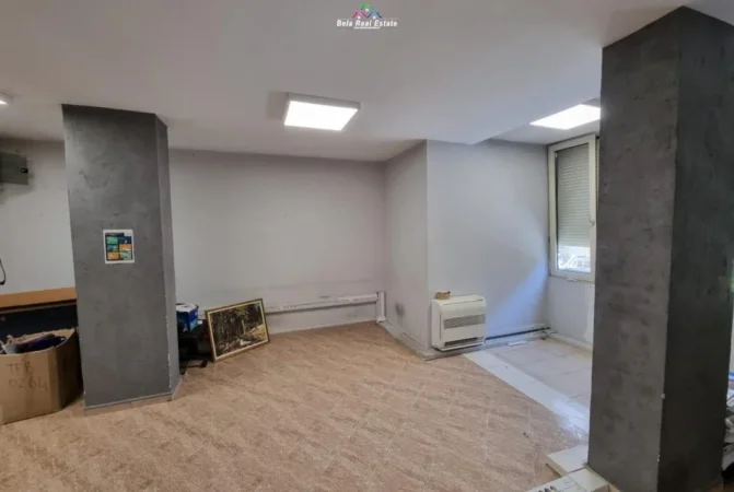 Tirane, jepet me qera zyre Kati 2, 500 € (pazari i ri)