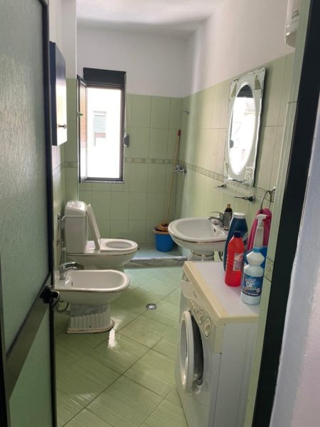 Durres, shitet apartament 1+1 Kati 3, 63 m² 95.000 € (Mali i Robit)