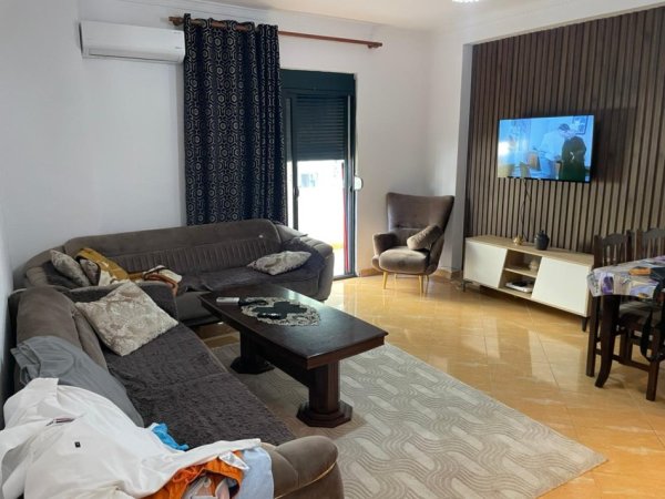 Durres, shitet apartament 1+1 Kati 3, 63 m² 95.000 € (Mali i Robit)