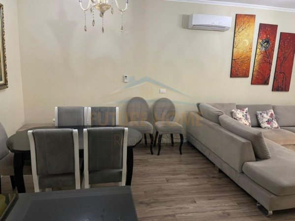 Tirane, shitet apartament 2+1 , 101 m² 165.000 € (Fresk)