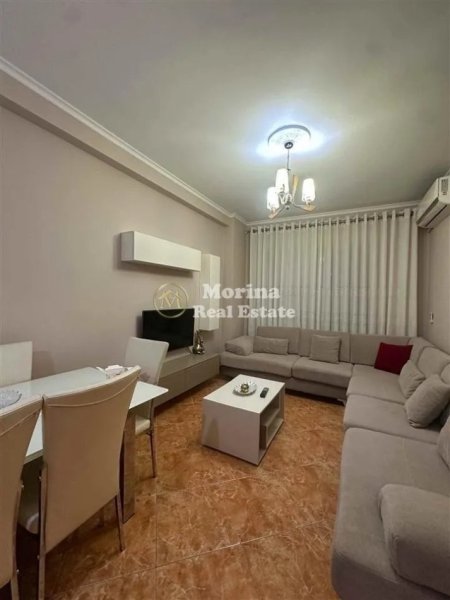 Tirane, jepet me qera apartament 2+1 Kati 3, 90 m² 800 € (Bulevardi i Ri)