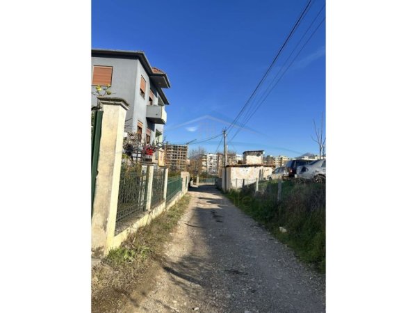 Qera, Vile Private, Kashar. 450 €