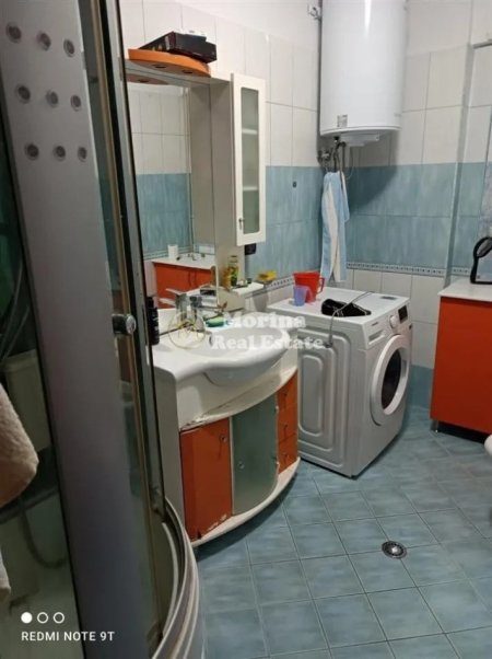 Tirane, jepet me qera apartament 1+1 Kati 5, 90 m² 500 € (Don Bosko)