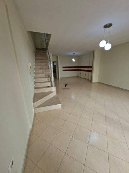 Tirane, shitet apartament duplex Dublex Kati 2, 160 m² 280.000 € (KODRA E DIELLIT)