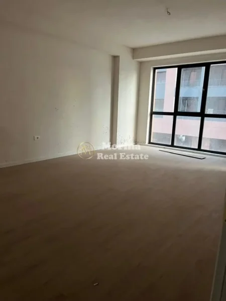 Tirane, jepet me qera apartament 1+1 Kati 1, 70 m² 400 € (Kompleksi Urban Gate)