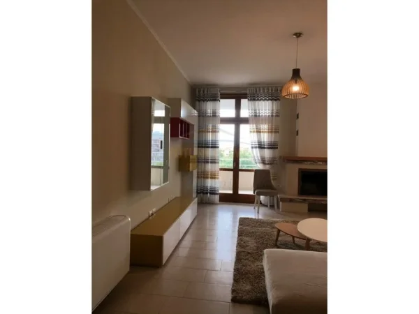 Tirane, jepet me qera apartament 3+1 Kati 6, 135 m² 1.500 € (Kopshti Zoologjik)