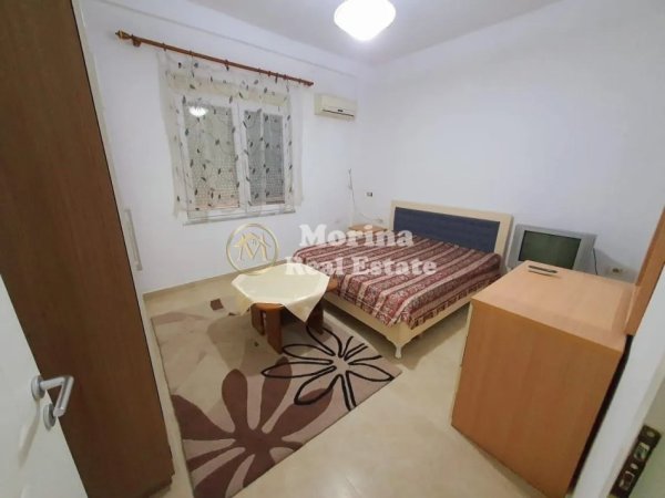 Tirane, shitet apartament 2+1 Kati 1, 75 m² 140.000 € (Rruga Shhyqyri Islami)