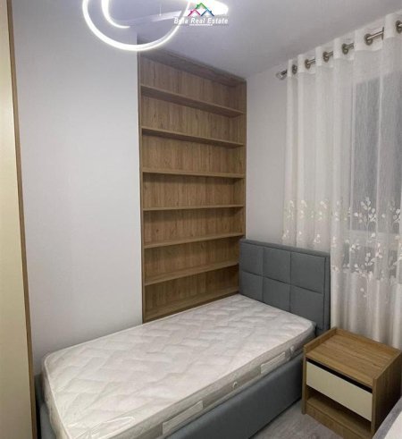 Tirane, jepet me qera apartament 2+1 Kati 1, 120 m² 600 € (Rruga Gryka e Kacanikut)