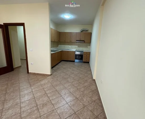 Shqiperi, jepet me qera zyre Kati 4, 118 m² 650 € (Rruga Medar Shtylla)