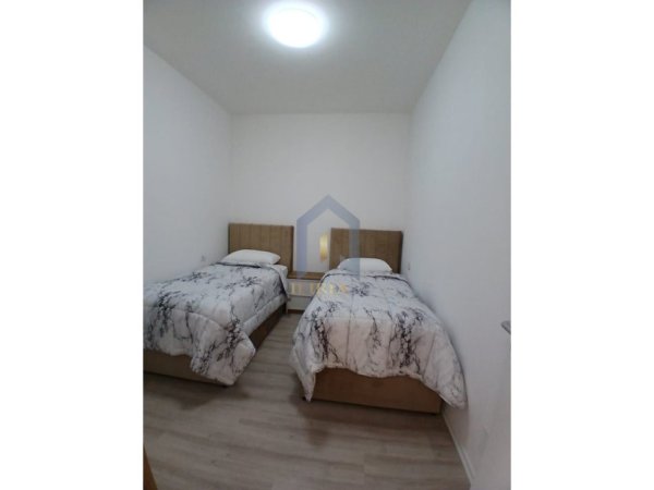 Tirane, jepet me qera apartament 2+1 Kati 4, 71 m² 1.000 € (Rruga “Don Bosko”)
