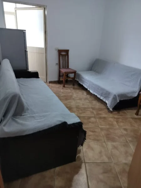 SHITET APARTAMENT 1+1 53m2 TEK FRESKU
