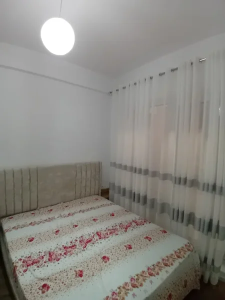 Tirane, jepet me qera apartament 1+1 Kati 7, 1 m² 450 €