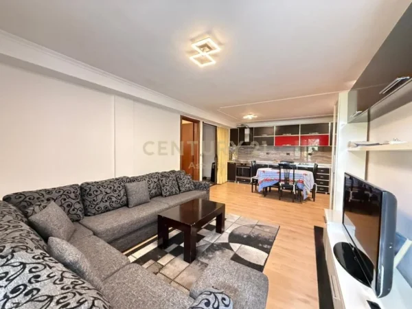 Tirane, shes apartament 2+1 Kati 4, 101 m² 285.000 € (Myslym shyri)