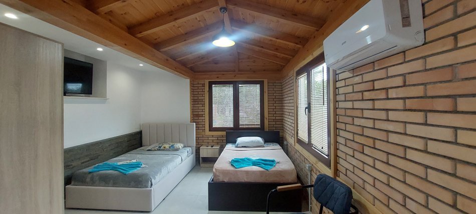 Tirane, jepet me qera garsonier Kati 0, 40 m² 350 € (Rruga Niko Avrami)