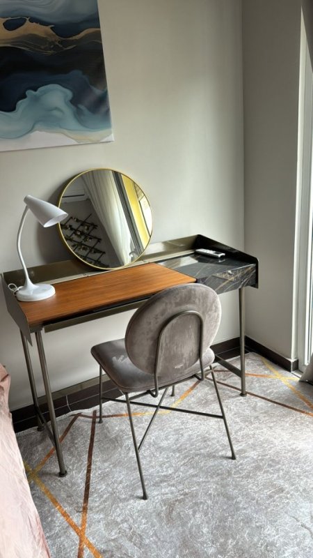 Tirane, jepet me qera apartament 2+1+Aneks+Ballkon , 90 m² 1.000 € 