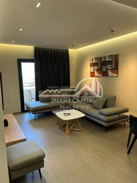 Vlore, jap me qera apartament 1+1+Ballkon Kati 4, 87 m² 400 € 