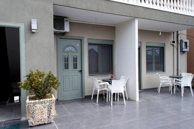 Vlore, jepet me qera shtepi 2+1+Ballkon Kati 2, 98 m² 250 €