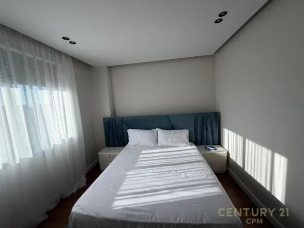 Tirane, jepet me qera apartament 2+1 Kati 8, 81 m² 1.201 € (Hoxha Tahsim)