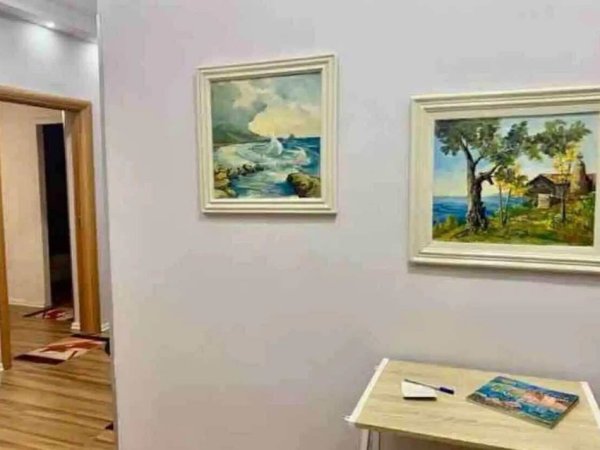 Tirane, jepet me qera apartament 2+1 Kati 5, 68 m² 185.001 € (Myslym Shyri)