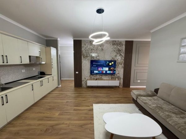 Tirane, shitet apartament 2+1 , 95 m² 143.000 € (yzberisht)