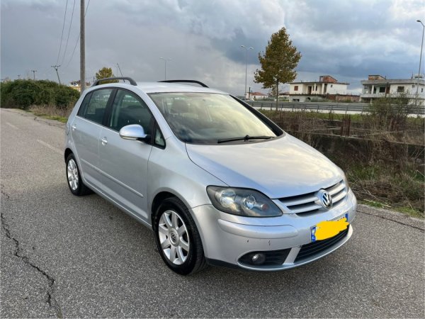 Kavaje, shes makine Vw golf5 Nafte, gri metalizato manuale Kondicioner 20.000 km 3.500 €