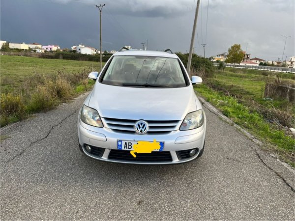 Kavaje, shes makine Vw golf5 Nafte, gri metalizato manuale Kondicioner 20.000 km 3.500 €