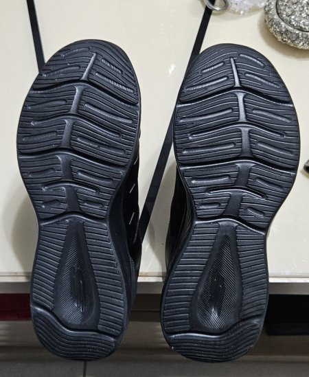 Tirane, shes Atlete Skechers SKECH-LITE PRO - ANKKOR 70 €