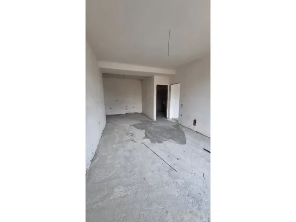 Tirane, shitet apartament 1+1 Kati 4, 82 m² 260.000 € (Rezidenca Skanderbeg)