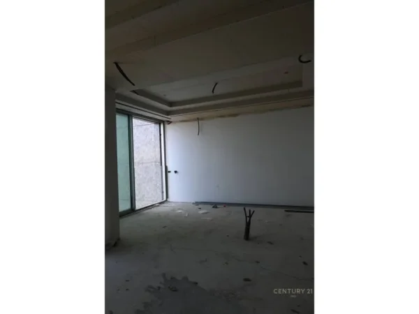 Tirane, shitet apartament 3+1 , 237 m² 975.000 € (Down Town)