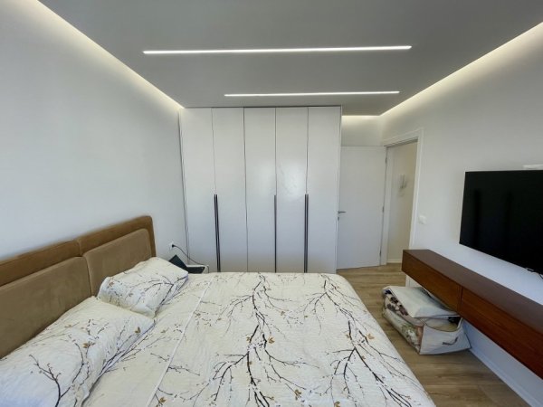 Tirane, jepet me qera apartament 1+1 Kati 4, 64 m² 620 € (Rruga e Zallit)