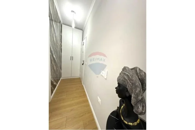 Tirane, shitet apartament 1+1 Kati 3, 43 m² 121.000 € (Rruga Peti (ID: 530471001-328)