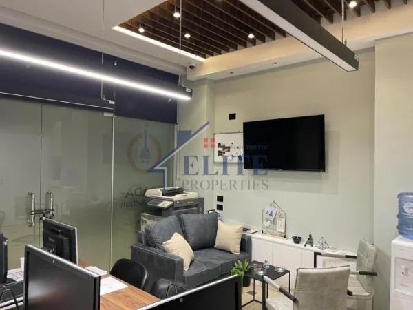 Tirane, shitet zyre Kati 0, 42 m² 82.000 € (Eleonora Selite)