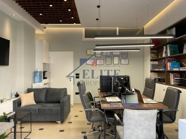 Tirane, shitet zyre Kati 0, 42 m² 82.000 € (Eleonora Selite)