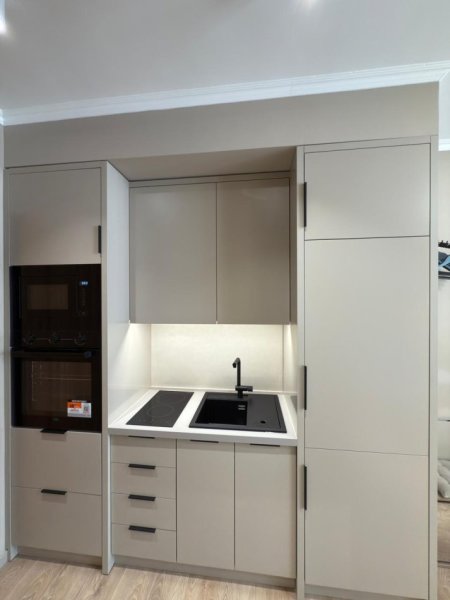 Tirane, shes garsonier 1+1 Kati 8, 25 m² 118.000 € (RRUGA MEHDI FRASHERI)