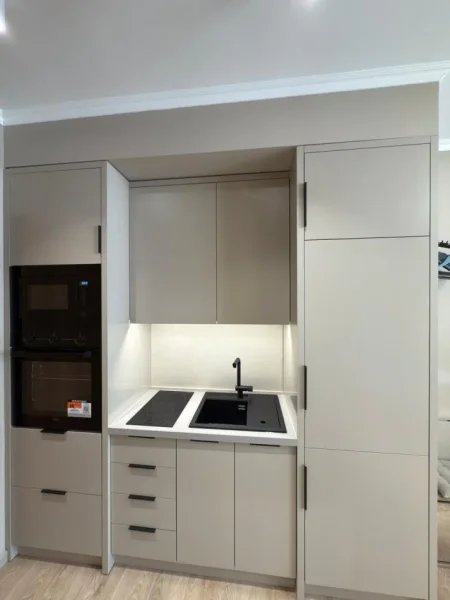 Tirane, shes garsonier 1+1 Kati 8, 25 m² 118.000 € (RRUGA MEHDI FRASHERI)