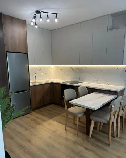 Tirane, jepet me qera apartament 2+1+Aneks+Ballkon Kati 8, 77 m² 1.000 € (rruga mine peza)