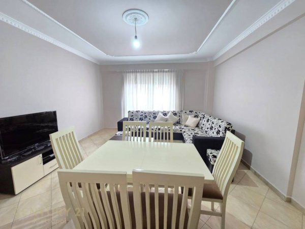 Tirane, jepet me qera apartament 2+1 Kati 3, 106 m² 630 € (Jordan Misja)