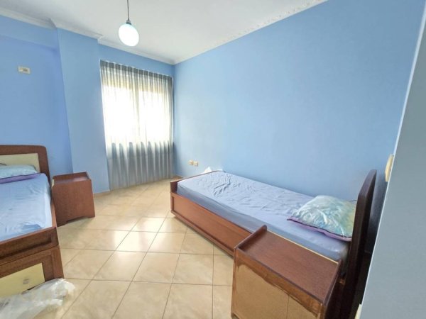 Tirane, jepet me qera apartament 2+1 Kati 3, 106 m² 630 € (Jordan Misja)