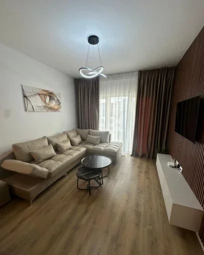 Tirane, jepet me qera apartament 2+1+Aneks+Ballkon Kati 8, 77 m² 1.000 € (laprake)